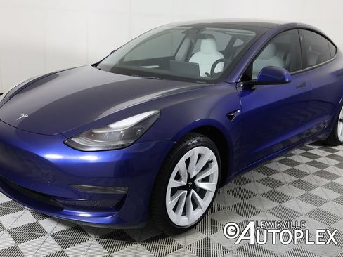Used 2021 Tesla Model 3 Standard Range Plus RWD image 9