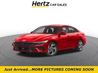 Used 2025 Hyundai Elantra Limited FWD video 1