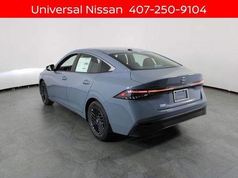 New 2026 Nissan Sentra SV w/ SV Convenience Package FWD image 4