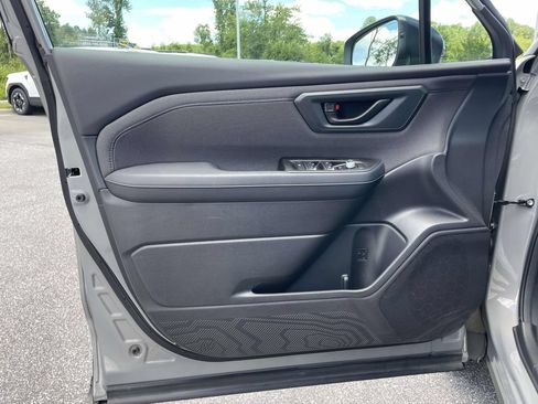 Certified 2026 Subaru Forester Premium w/ Base/Premium Plus Package AWD/4WD image 5