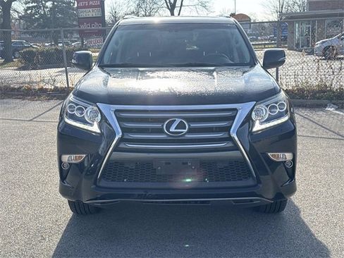 Used 2016 Lexus GX 460 Luxury image 2