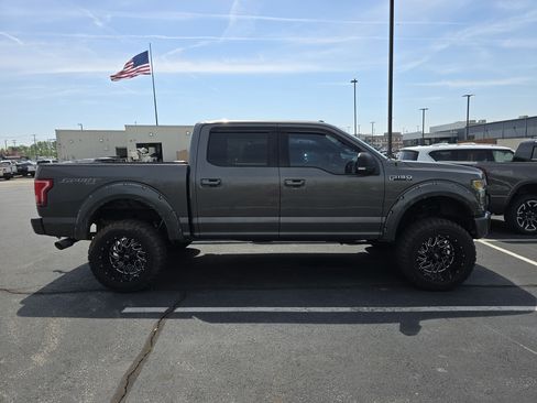 Used 2016 Ford F150 XLT w/ Equipment Group 302A Luxury image 3