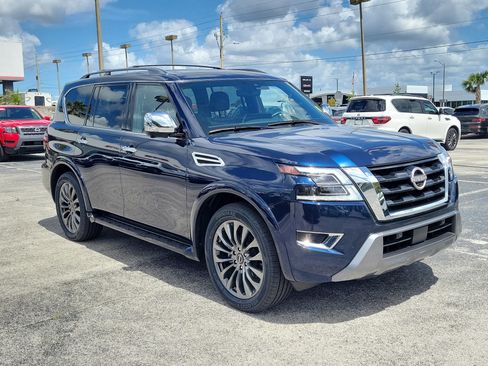 Certified 2024 Nissan Armada Platinum w/ Cargo Package AWD/4WD image 3