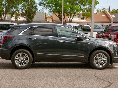 Used 2021 Cadillac XT5 Luxury FWD image 4