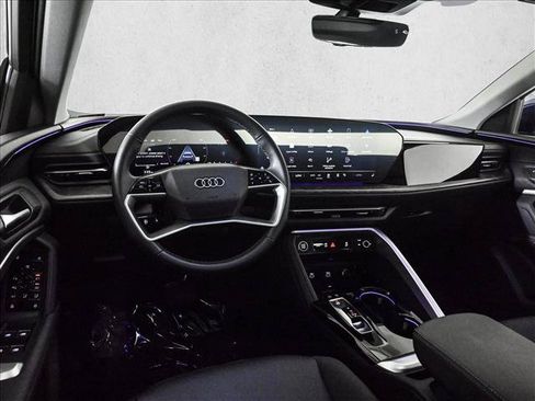 Certified 2025 Audi Q5 Premium w/ Convenience Package AWD/4WD image 19