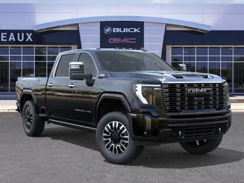 New 2026 GMC Sierra 2500 Denali Ultimate AWD/4WD image 7