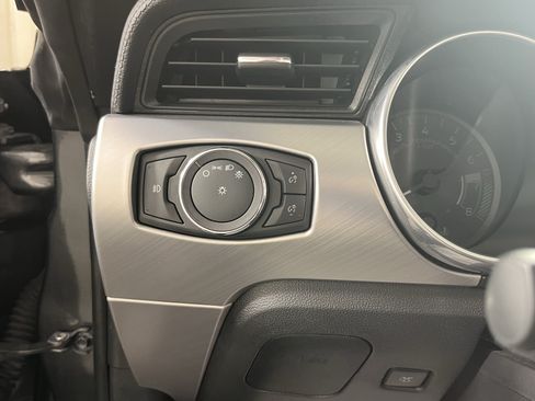 Used 2019 Ford Mustang Premium RWD image 20