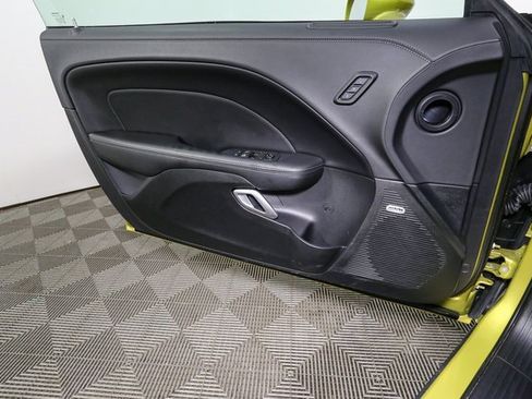 Used 2021 Dodge Challenger R/T Scat Pack w/ T/A Package image 39