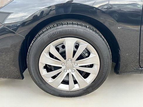 Certified 2023 Subaru Impreza 2.0i image 40