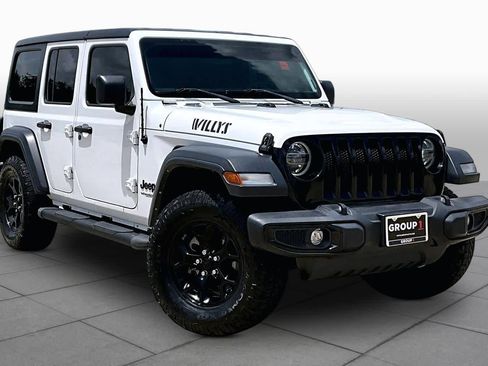 Used 2021 Jeep Wrangler Unlimited Sport AWD/4WD image 3