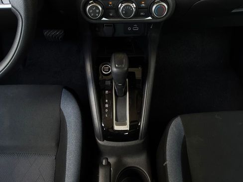 Used 2025 Nissan Versa SV FWD image 14