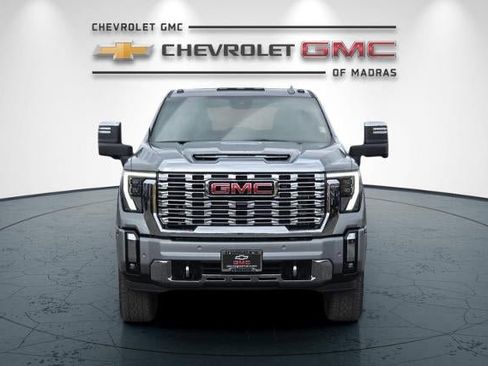 New 2026 GMC Sierra 2500 Denali w/ Denali Reserve Package AWD/4WD image 8
