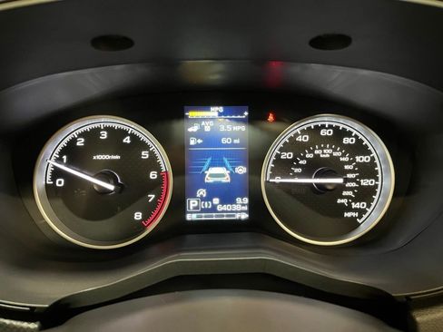 Used 2022 Subaru Forester Premium AWD/4WD image 5