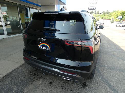 New 2026 Chevrolet Equinox ACTIV w/ Convenience Package III AWD/4WD image 3
