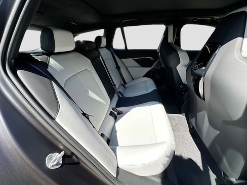 New 2026 BMW M5 Touring image 22