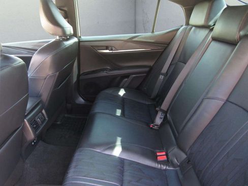 Used 2025 Toyota Camry XSE FWD image 12