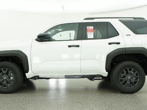New 2026 Toyota 4Runner SR5 RWD image 19