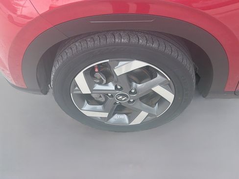 Used 2021 Hyundai Venue SEL FWD image 33
