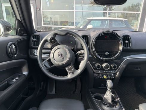 Used 2023 MINI Cooper Countryman SE w/ Storage Package image 10