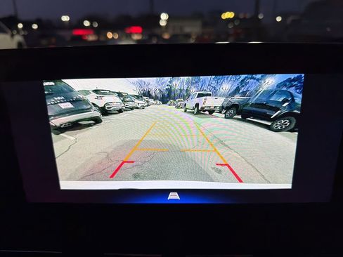 Used 2024 Chevrolet Trax LT image 19