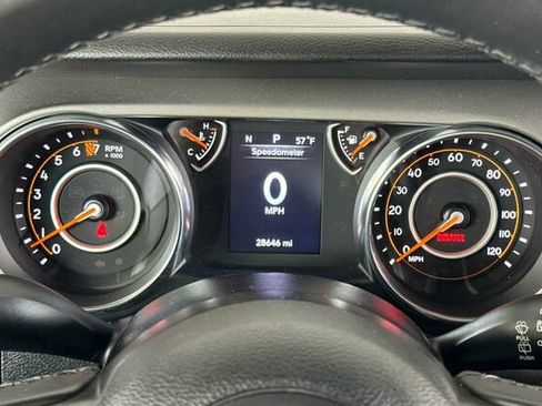 Used 2022 Jeep Wrangler Unlimited Sport AWD/4WD image 21