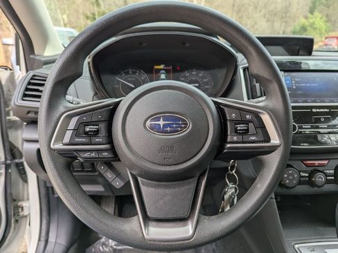 Used 2023 Subaru Impreza 2.0i AWD/4WD image 9