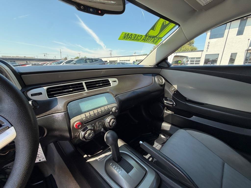 Used 2012 Chevrolet Camaro LS RWD image 25