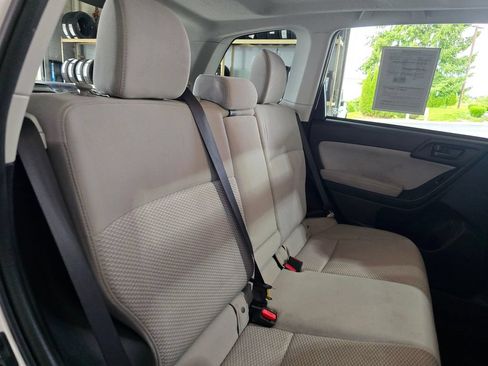 Used 2015 Subaru Forester 2.5i Premium w/ All-Weather Package AWD/4WD image 30