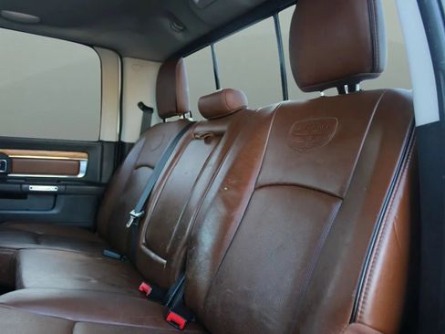 Used 2014 RAM 2500 Longhorn w/ Convenience Group AWD/4WD image 27