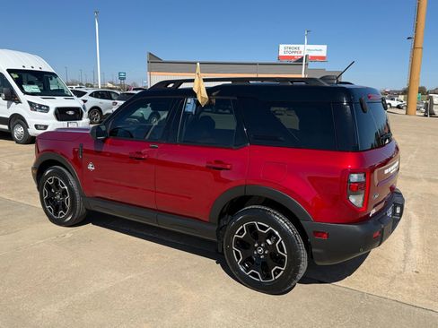 Certified 2025 Ford Bronco Sport Outer Banks image 7