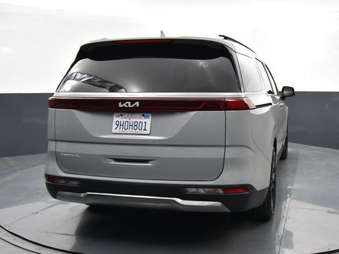Certified 2024 Kia Carnival SX Prestige image 30