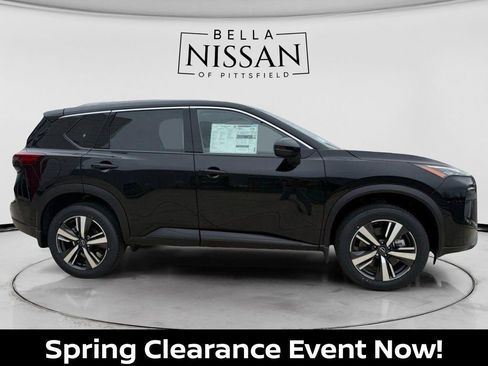 New 2025 Nissan Rogue SL w/ Tech Package AWD/4WD image 2