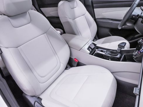 Certified 2025 Hyundai Tucson SEL image 15