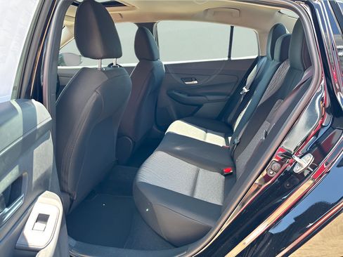 New 2026 Nissan Sentra SV w/ SV Convenience Package FWD image 23