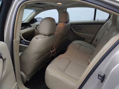 Used 2018 Ford Taurus Limited FWD image 18