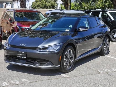 Certified 2024 Kia EV6 Light RWD image 5