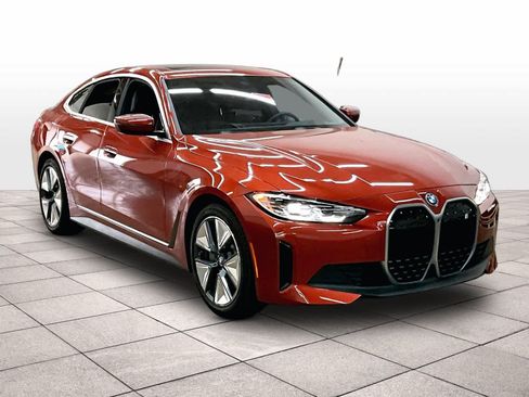 Used 2024 BMW i4 eDrive40 w/ Convenience Package RWD image 2