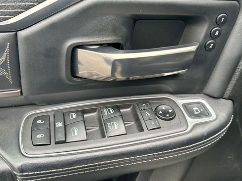 Used 2021 RAM 2500 Limited image 15