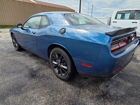 Used 2022 Dodge Challenger SXT w/ Blacktop Package AWD/4WD image 6