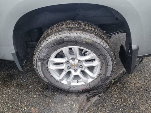 New 2026 Chevrolet Silverado 1500 LT image 8