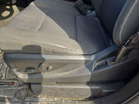 Used 2016 GMC Sierra 1500 SLE w/ SLE Value Package image 5