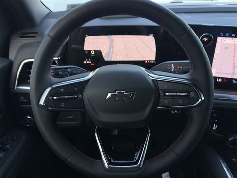 New 2026 Chevrolet Suburban RST image 9