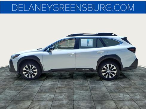 Used 2024 Subaru Outback Limited AWD/4WD image 6