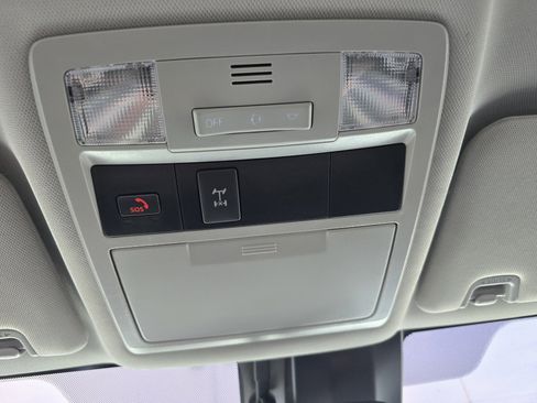 Used 2023 Toyota Tacoma 4x4 Double Cab image 23