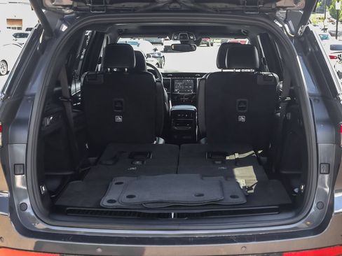 Used 2023 Jeep Grand Cherokee L Laredo AWD/4WD image 21