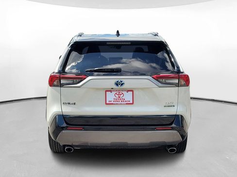 Certified 2020 Toyota RAV4 XSE AWD/4WD image 5
