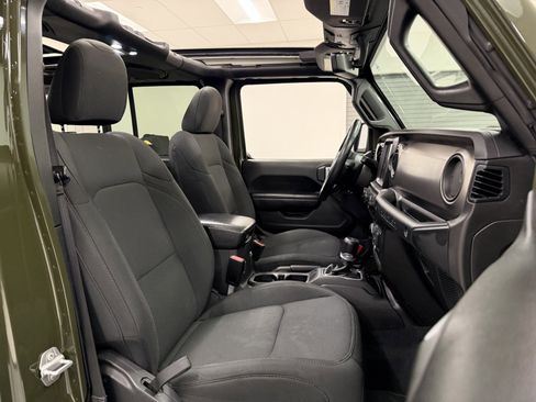 Used 2021 Jeep Wrangler Unlimited Sport image 51