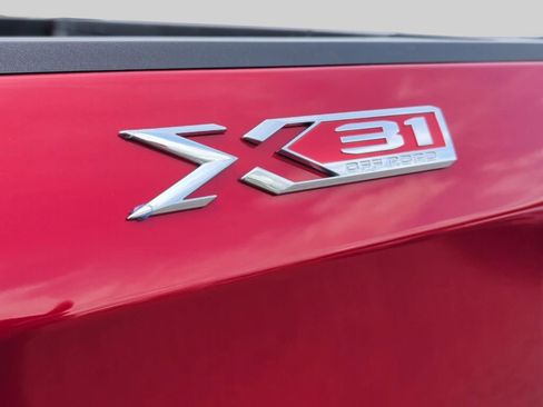 Used 2025 GMC Sierra 1500 SLT w/ SLT Premium Plus Package AWD/4WD image 49
