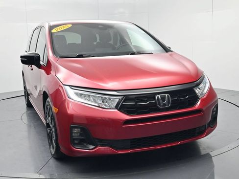 Used 2025 Honda Odyssey Sport-L image 2