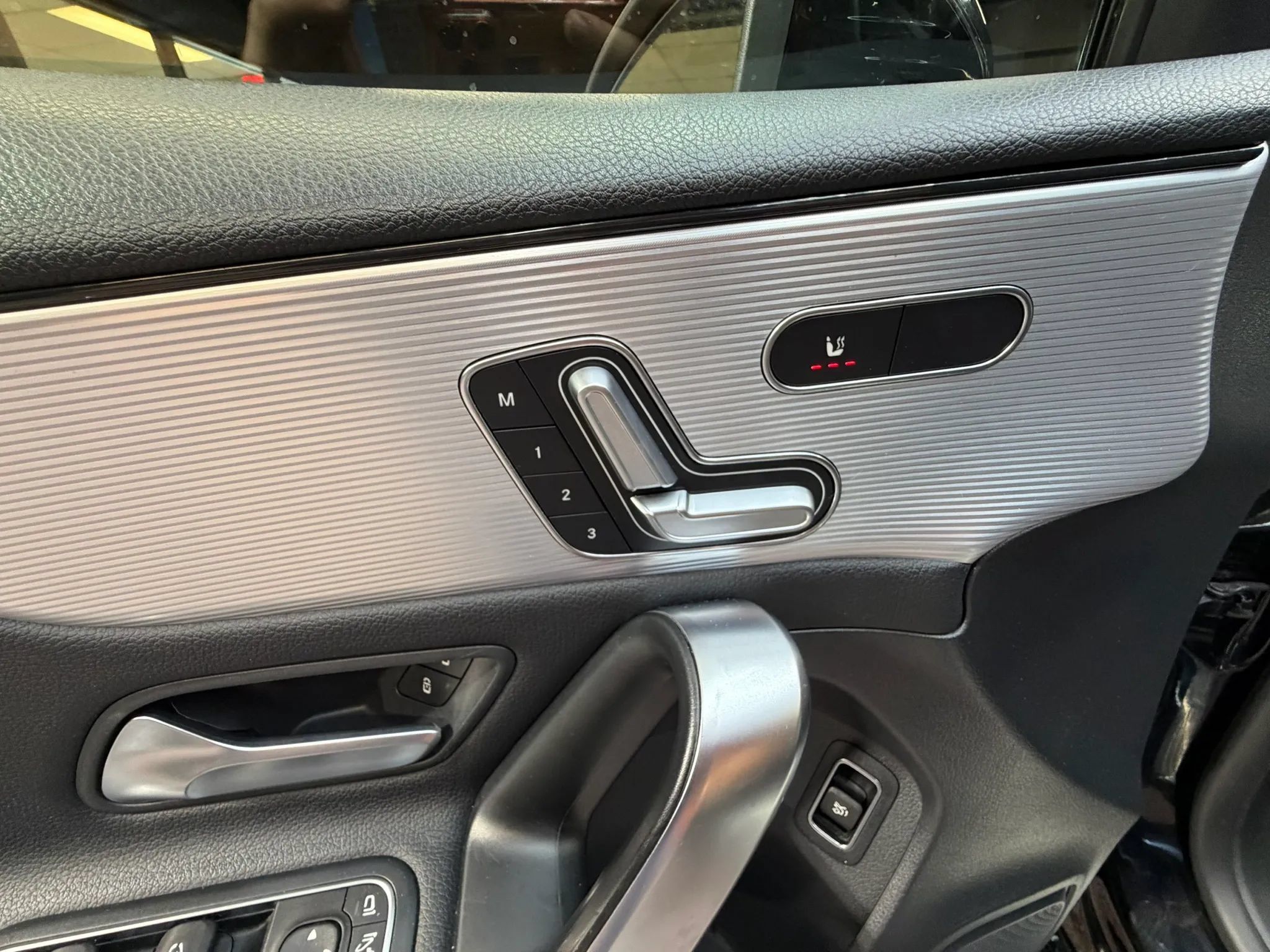 Used 2020 Mercedes-Benz A 220 4MATIC image 12